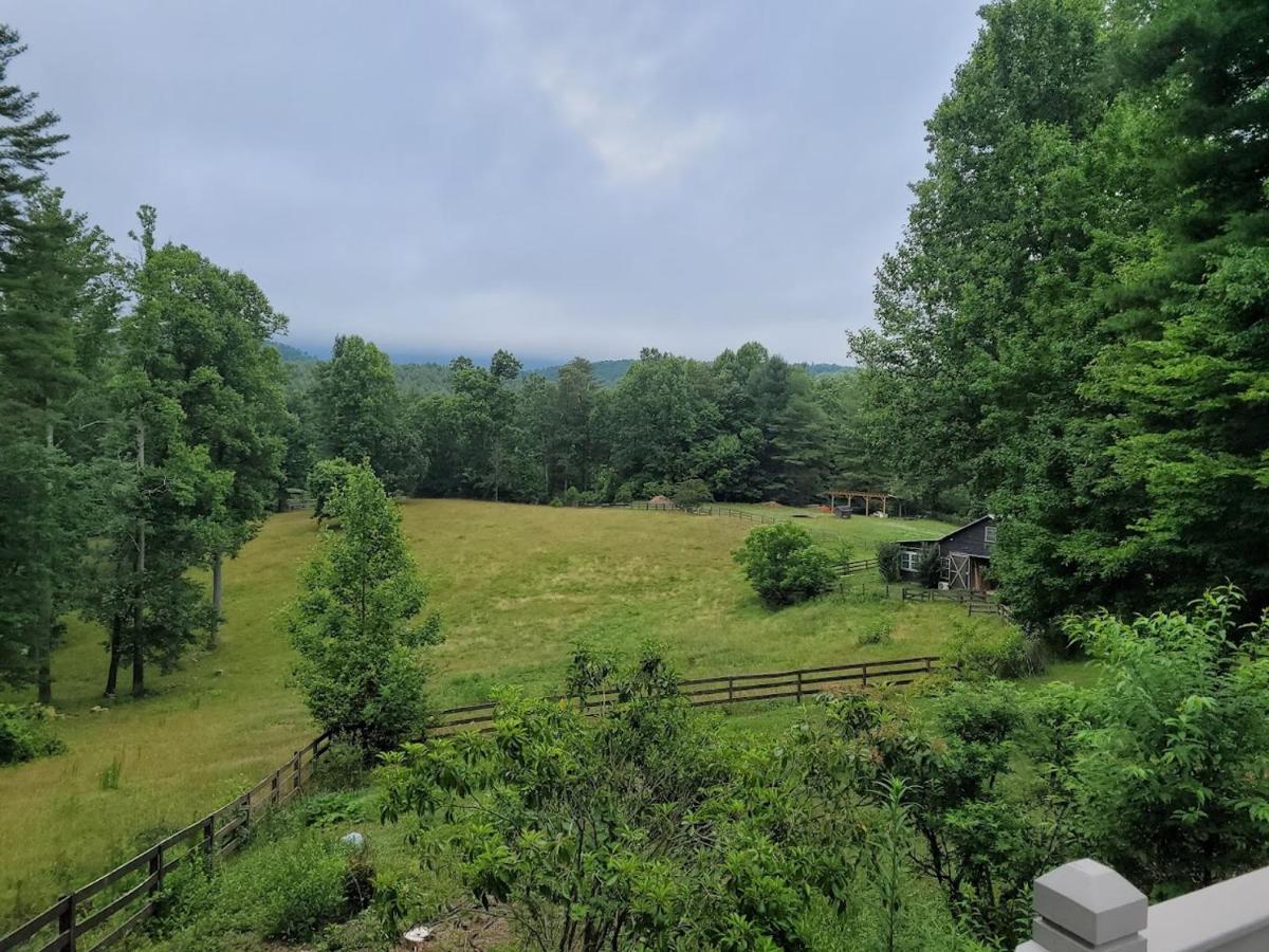 Rustic Hendersonville Farm Studio With Private Deck 外观 照片